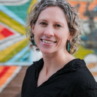 Erin Switalski Headshot